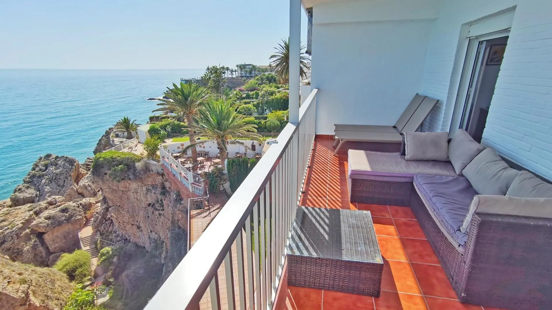 Carabeo Vista Mar Apartment Nerja