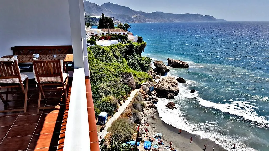 Carabeo Vista Mar Apartment Nerja